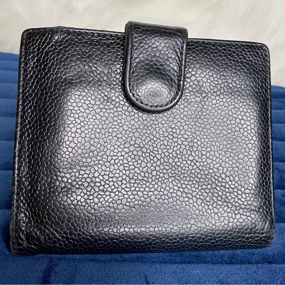 CHANEL Vintage Wallet - Picture 3 of 13